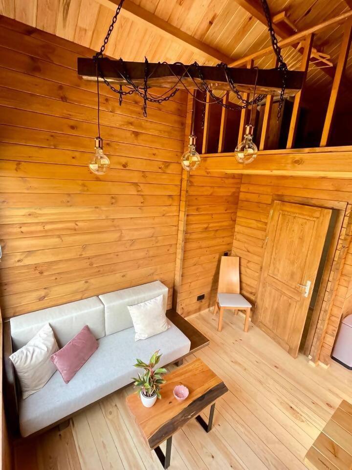 Mountain Eco Shelter 3